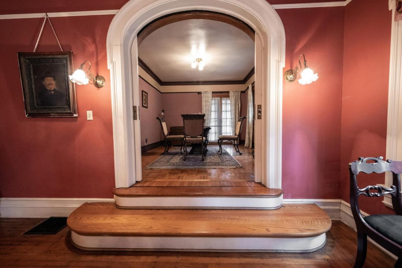 Stone Soup Inn Indianapolis